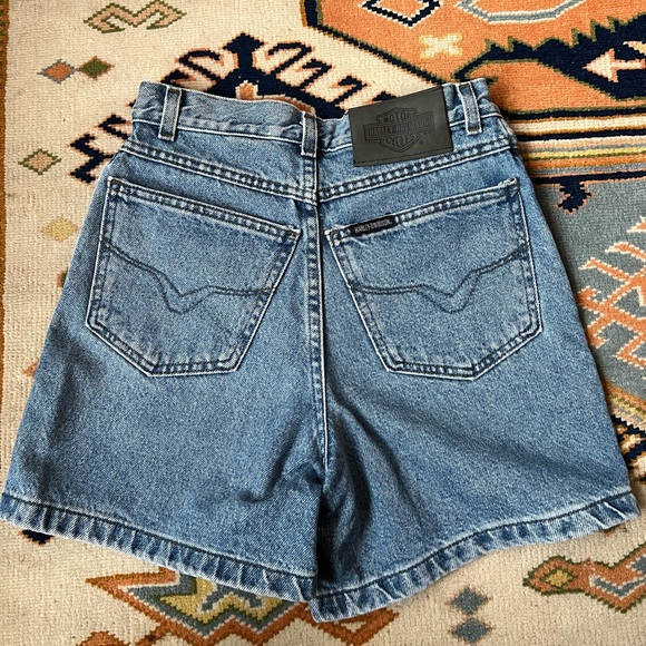 Vintage 90s Harley Davidson Jean shorts - Picture 1 of 11